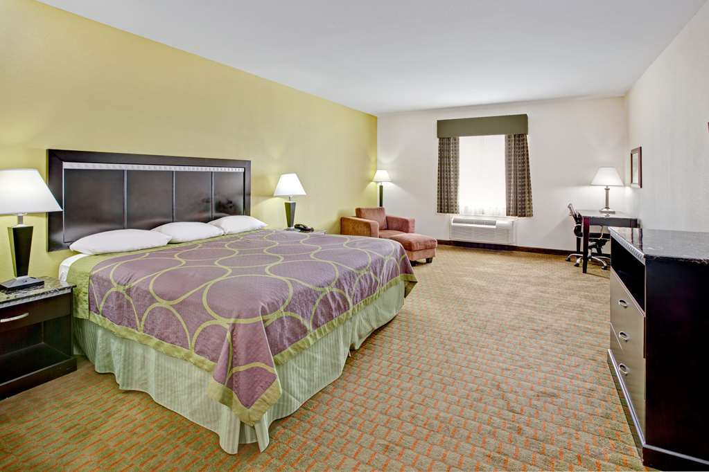 Super 8 By Wyndham Laporte เลอพอร์ต ห้อง รูปภาพ